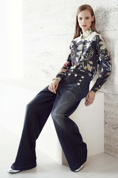 Look 19